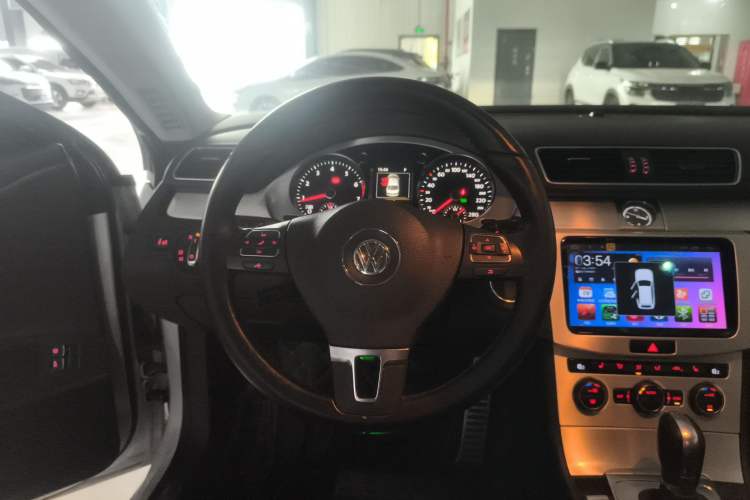 Used Volkswagen FAW-Volkswagen CC 2016 1.8TSI Luxury Model Steering Wheel