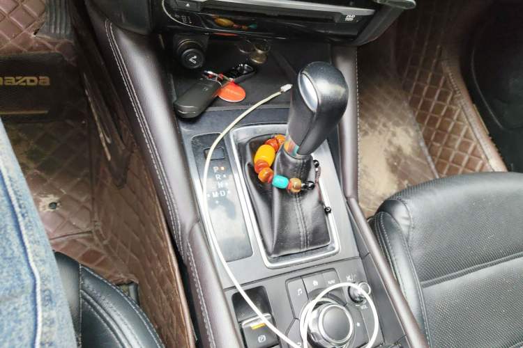 Used Mazda Atenza 2017 2.0L Blue Sky Luxury Edition Gear Lever