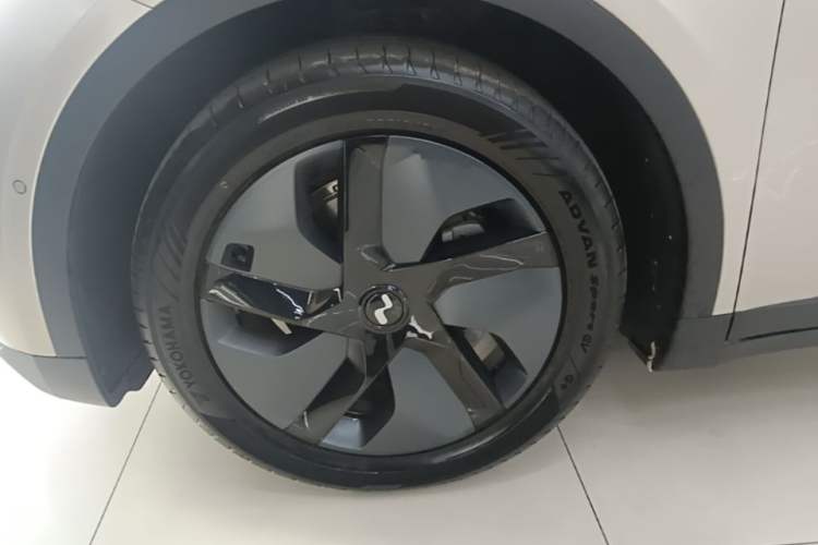 Used ONVO L60 2025 Model—60 kWh Rear-Wheel-Drive Version