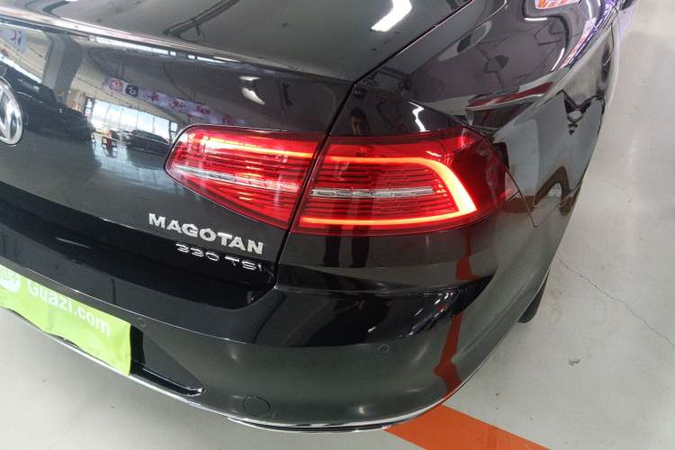 Used Volkswagen Magotan 2019 330TSI DSG Luxury Model China V Standard
