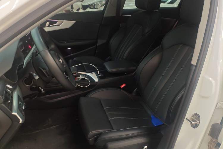 Used Audi A4L 2024 40 TFSI Fashion Dynamic Model