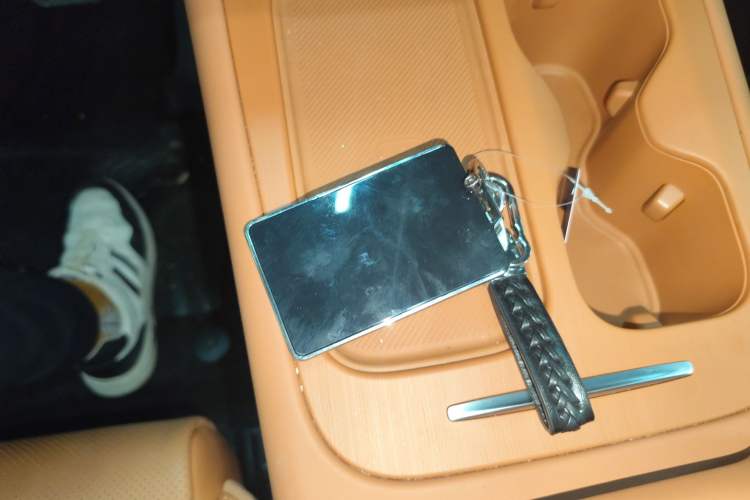 Used Leapmotor C16 2024 Range-Extended 200 Luxury Edition