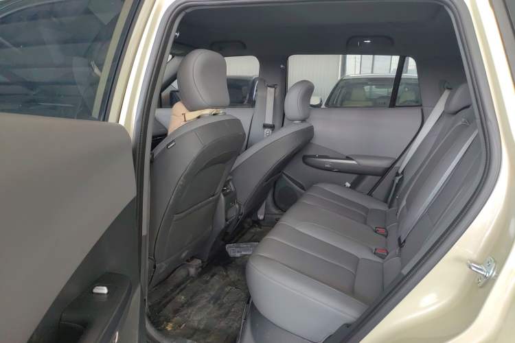 Used Dongfeng NAMMI 06 2025 471 Ultra Left Rear Seat