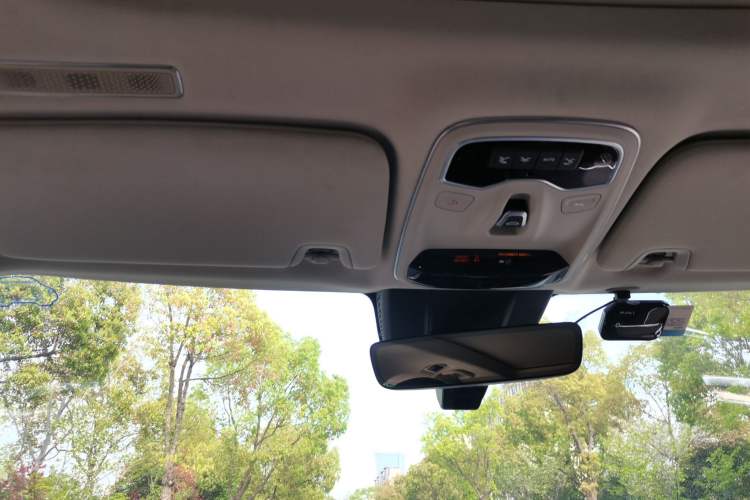 Used Lynk & Co 01 2017 2.0T Two-Wheel Drive Pro Edition
