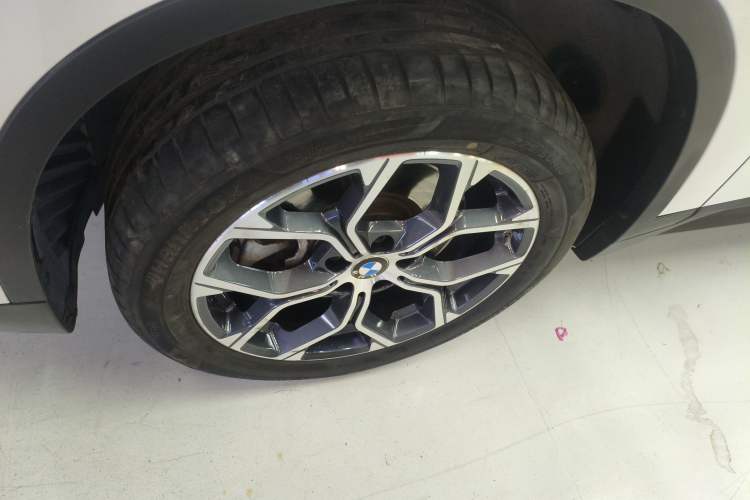 Used BMW X1 2021 sDrive25Li Leading Model
