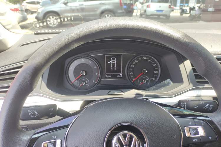 Used Volkswagen Lamando 2019 230TSI DSG Fashion Edition China V Standard