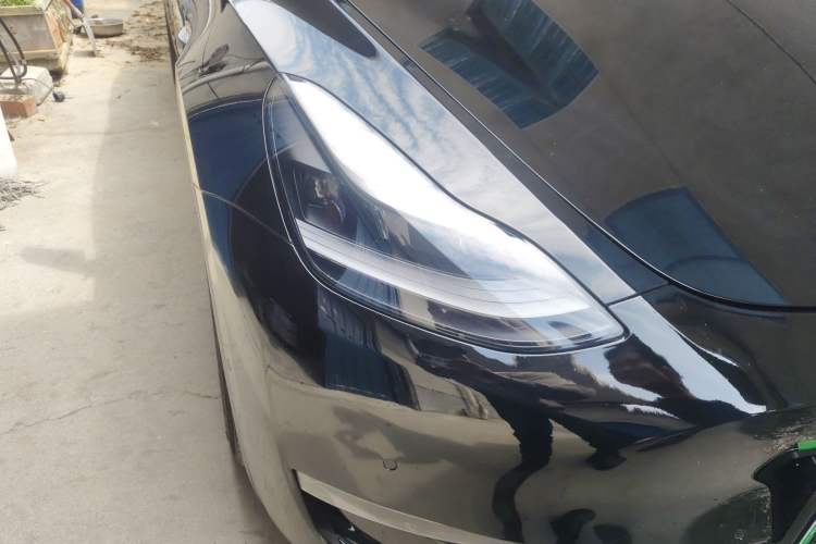 Used Tesla Model Y 2022 Long-Range All-Wheel-Drive Version
