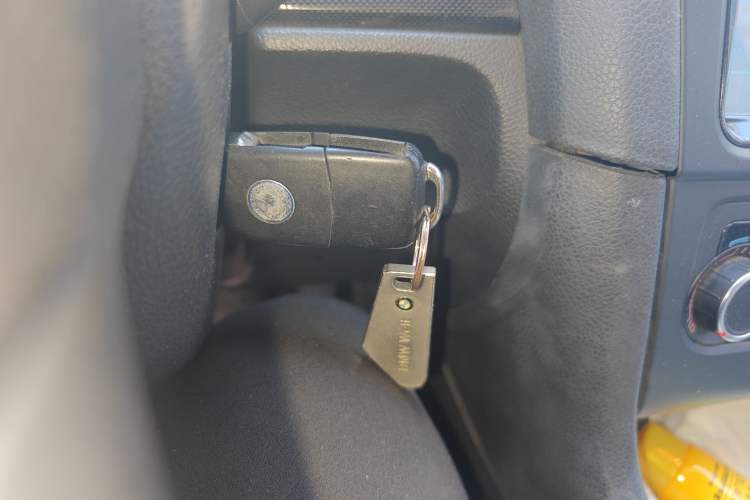 Used Volkswagen Golf 2010 1.6 Automatic Fashion Model