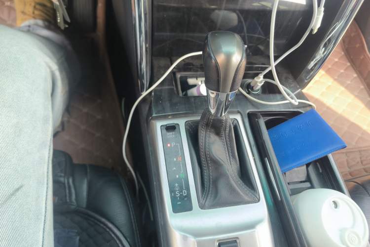 Used Toyota Reiz 2012 2.5V Fengdu Elite Stylish Edition