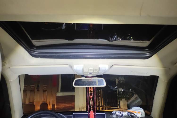 Used Mercedes-Benz GLK-Class 2011 GLK 300 4MATIC Fashion Model