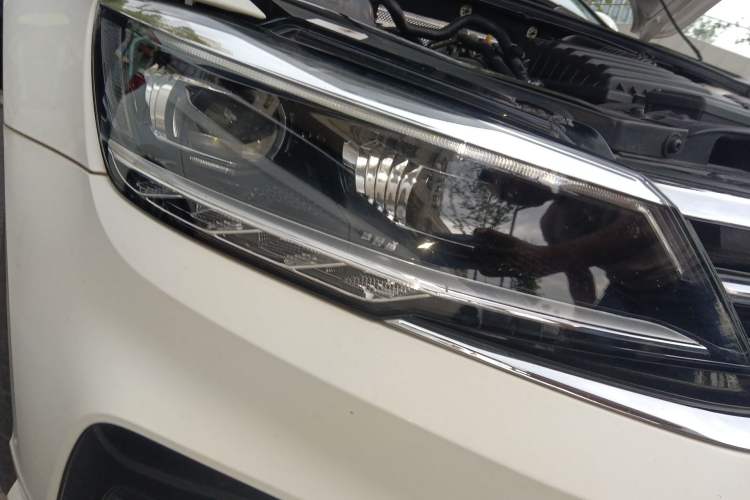 Used Volkswagen Lamando 2018 280TSI DSG Luxury Edition
