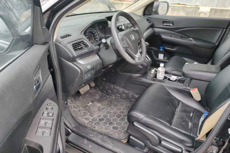 Used Honda CR-V 2015 2.0L two-wheel drive Fashion Edition
