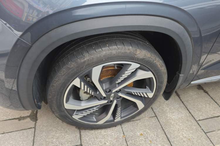 Used Geely Auto Monjaro L 2024 2.0TD High-Power Automatic Two-Wheel Drive Skyline Edition
