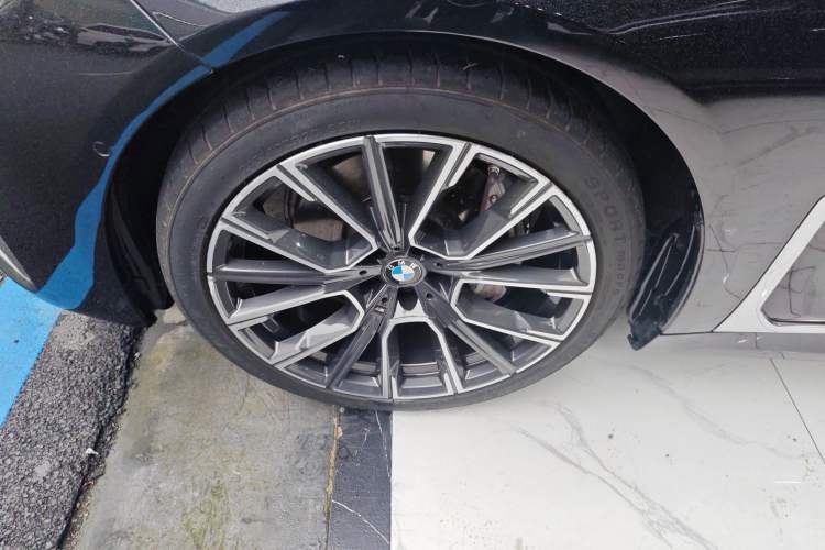 Used BMW 7 Series 2021 740Li Leading Model M Sport Package
