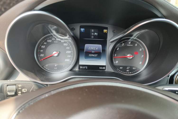 Used Mercedes-Benz GLC 2017 GLC 260 4MATIC Dynamic Edition Instrument Cluster