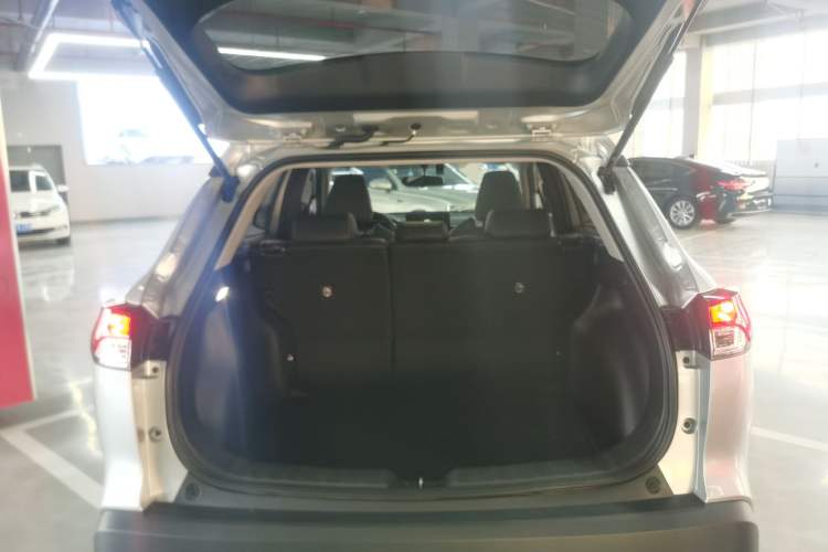 Used Toyota FRONTLANDER 2024 2.0L CVT Elite Plus Edition
