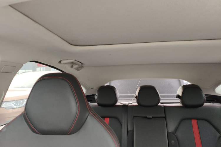 Used SOL A5 2021 1.5T CVT Prestige Smart Connectivity Model Headliner