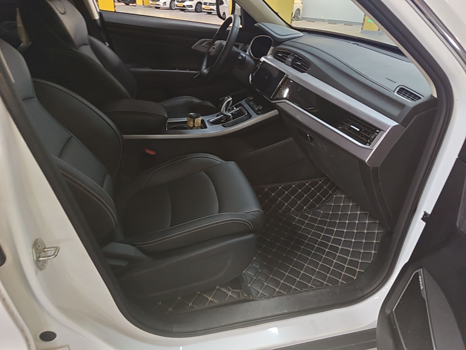 Geely Auto Emgrand X7 Sport 2021 1.8TD DCT Two-Wheel Drive Asian Games Comfort Edition — снимка 19