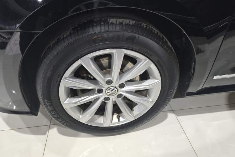 Used Volkswagen Passat 2017 330TSI DSG Luxury Edition