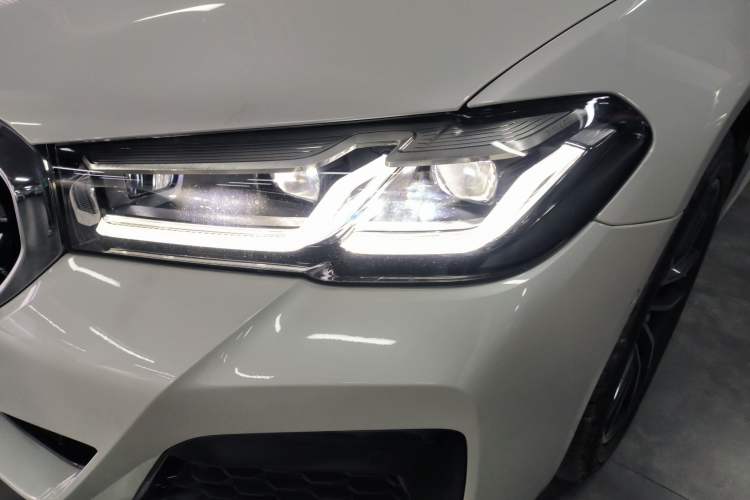 Used BMW 5 Series 2022 Second Facelift 525Li M Sport Package