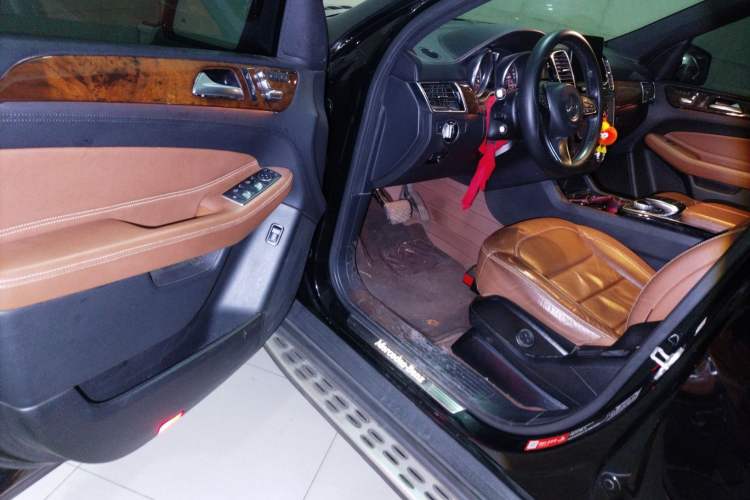 Used Mercedes-Benz GLE 
