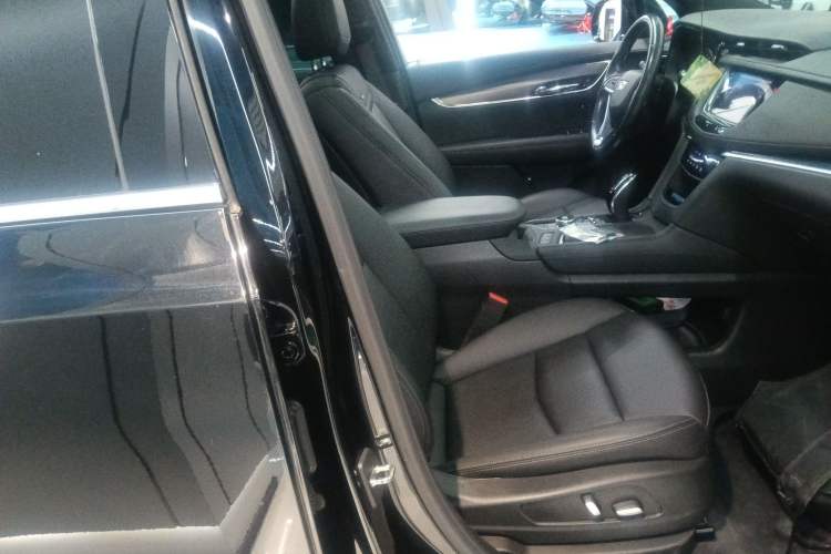 Used Cadillac XT6 2021 28T Seven-Seater Fashion Edition