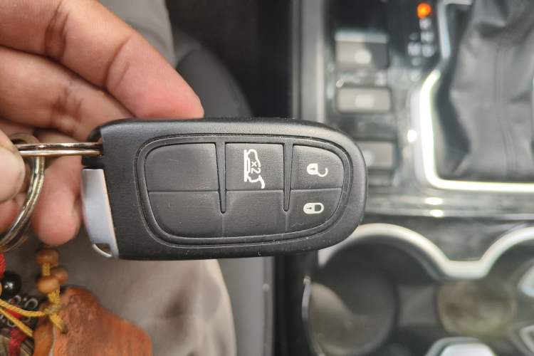 Used Jeep Grand Commander 2018 2.0T Four-Wheel Drive Prestige Edition China V
