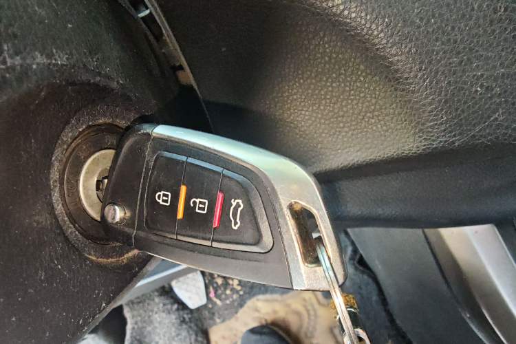 Used Haima S5 2015 1.6L Manual Smart Luxury Model
