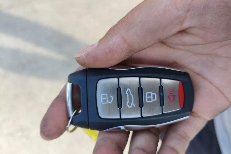 Used Haval F7 2019 1.5T Two-Wheel-Drive i-Type China VI Standard
