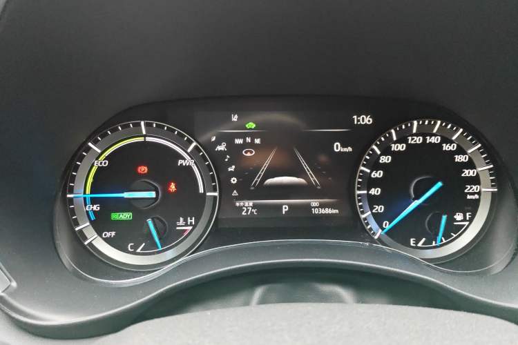 Used Toyota Highlander 2022 Dual-Engine 2.5L Four-Wheel Drive Prestige Version 7 Seats
