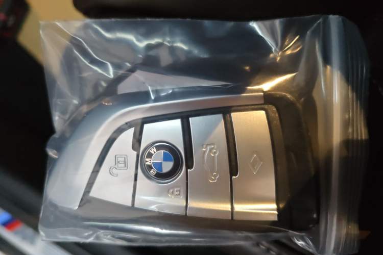 Used BMW 5 Series 2022 Restyled 540i Luxury Edition M Sport Package
