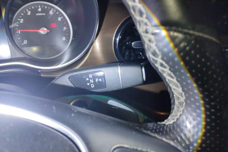 Used Mercedes-Benz V-Class 2020 V 260 L Long-wheelbase Luxury Edition