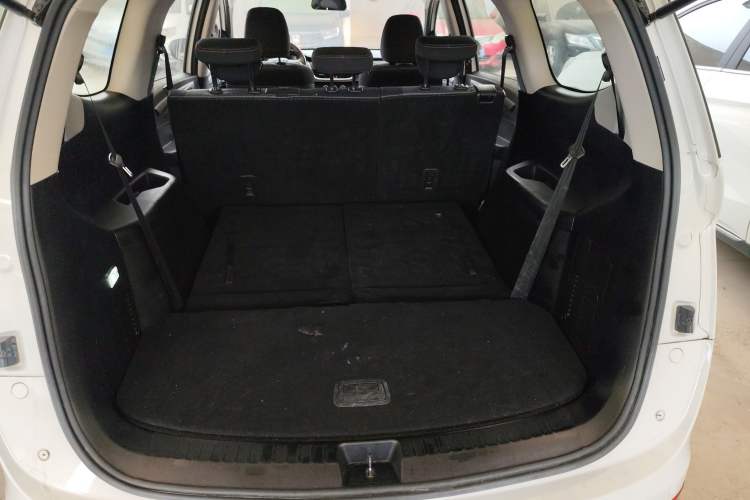 Used Baojun 730 2021 1.5T CVT Fashion Version 7 Seats