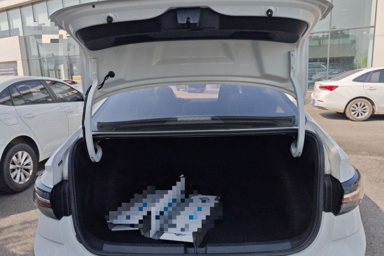 Used Volkswagen Lavida 2023 New Sharp 1.5L Automatic Excellent New Edition Trunk