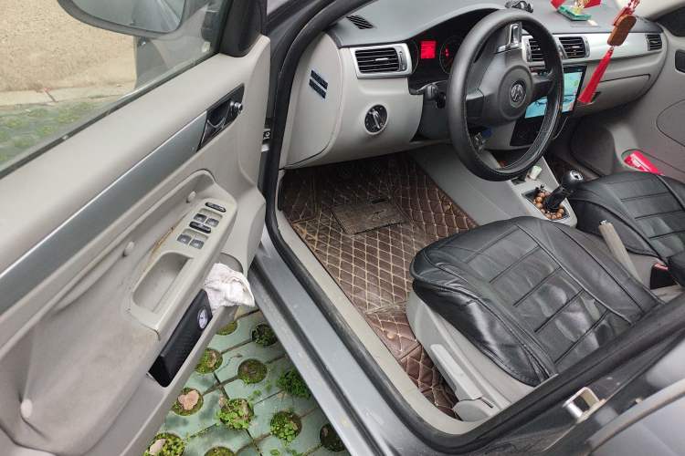 Used Volkswagen Bora 2012 1.6L Manual Stylish & Great Value Edition