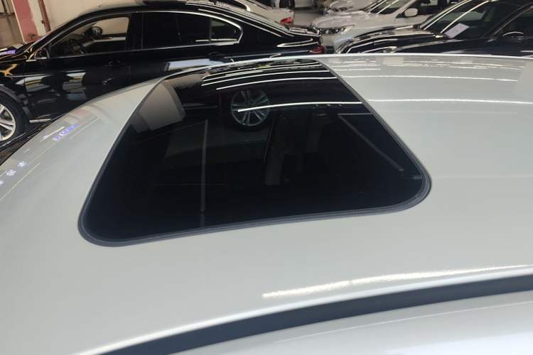 Used Nissan Tiida 2019 1.6L CVT Smart Drive Version China VI Standard
