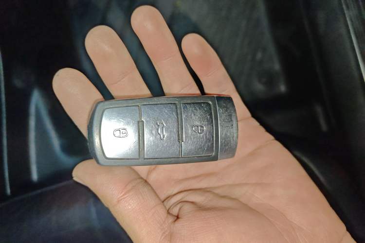 Used Volkswagen Magotan 2013 2.0 TSI Prestige Model Vehicle Key