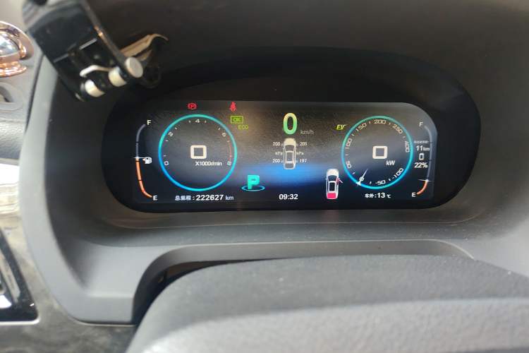 Used BYD Tang New Energy 2015 2.0T Four-Wheel-Drive Flagship Model