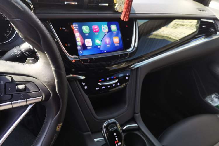 Used Cadillac XT6 2021 2.0T Six-Seater Four-Wheel-Drive Luxury Version
