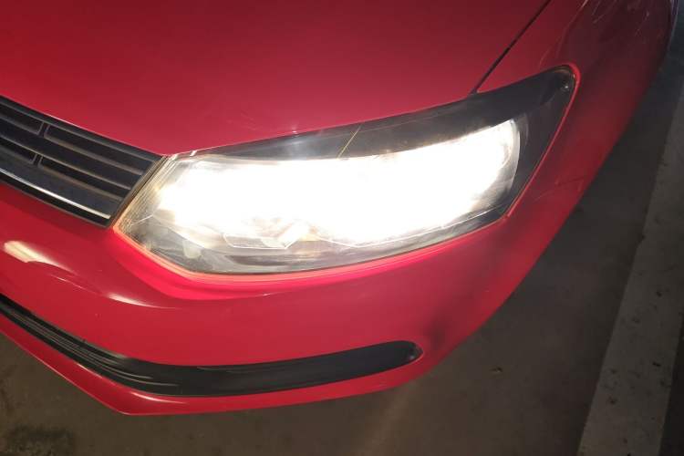 Used Volkswagen Polo 2016 1.4L Automatic Trendy Model Left Front Headlight