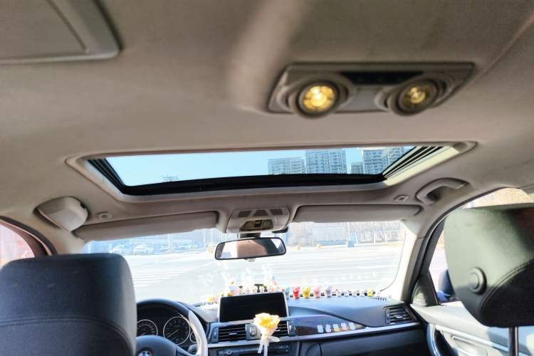 Used BMW 3 Series 2013 320Li Fashion Model
