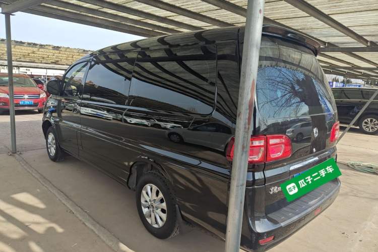 Used FORTHING Lingzhi 2018 M5L 1.6L 7-Seater Luxury Model