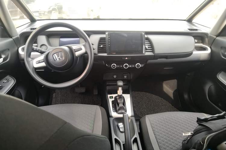 Used Honda Fit 2021 1.5L CVT Trend Edition Center Console