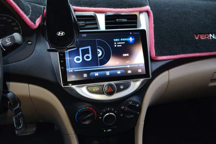 Used Hyundai Verna (older generation) 2014 1.4L Automatic Smart GLS