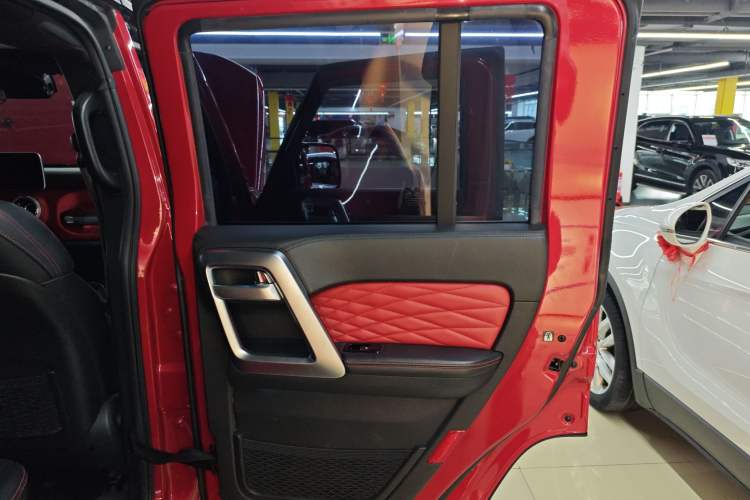 Used BAIC Off-Road BJ40 2023 2.0T Automatic Four-Wheel Drive Urban Hunter Edition Chivalrous Type