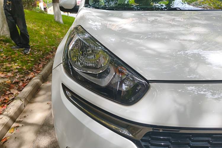 Used Kia KX3 2015 1.6L Automatic Two-Wheel Drive DLX
