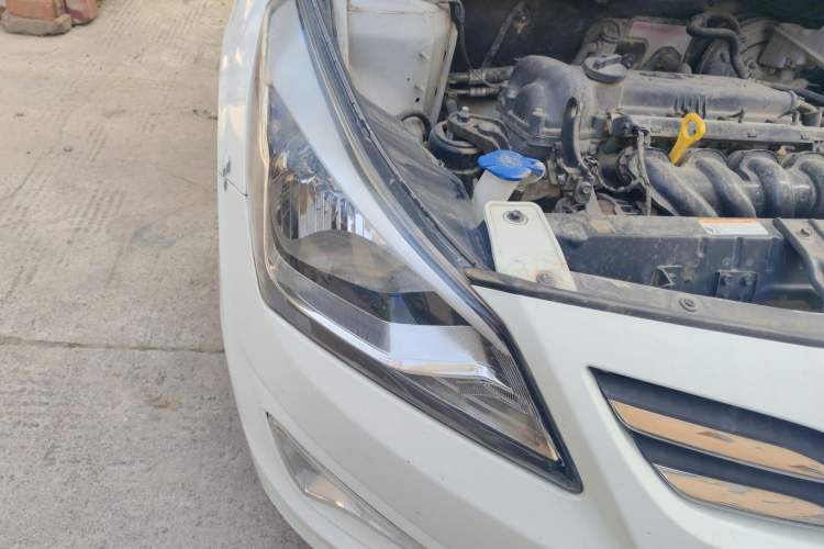 Used Hyundai Verna (older generation) 2016 1.4L Automatic Smart GLS
