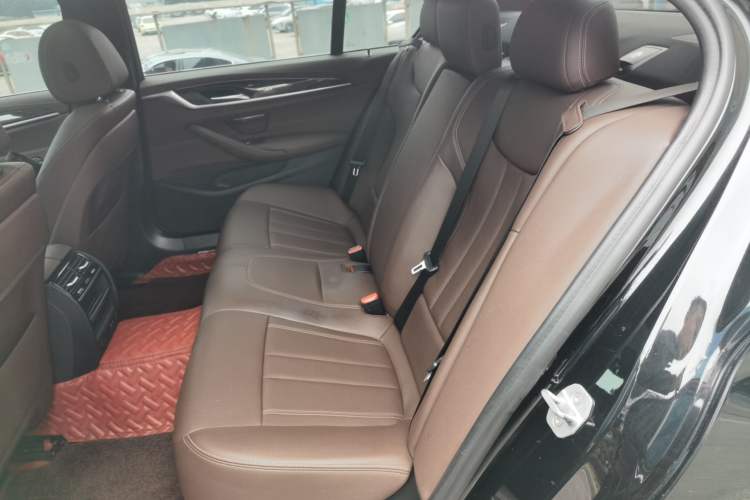 Used BMW 5 Series 2020 525Li M Sport Package