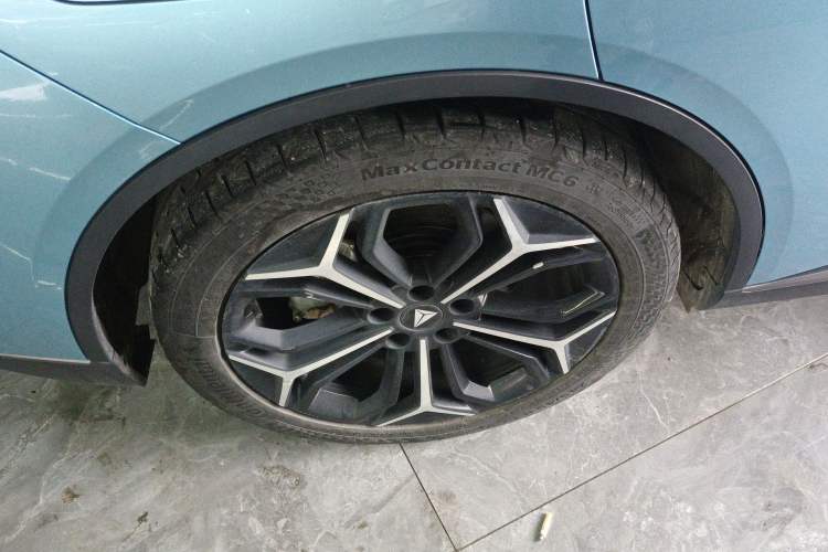 Used Deepal L07 2024 230Max Qiankun Intelligent Driving ADS SE Range-Extended Version