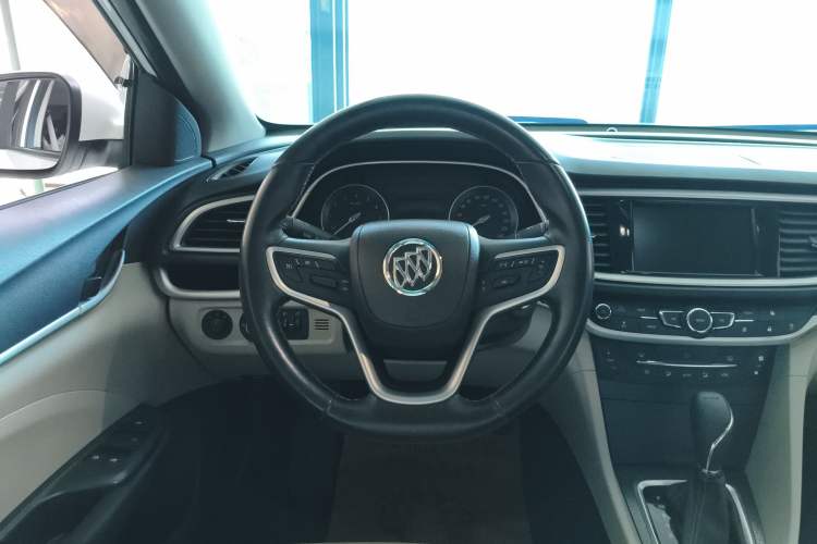 Used Buick GT 2019 15T Dual-Clutch Connected Elite Model China VI